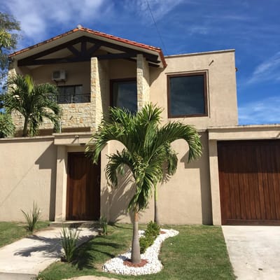 Hermosa casa en venta``urubo-villa bonita’’