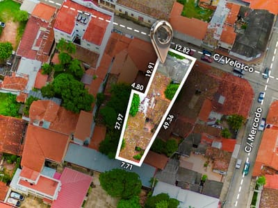 Casa como terreno en venta en el centro