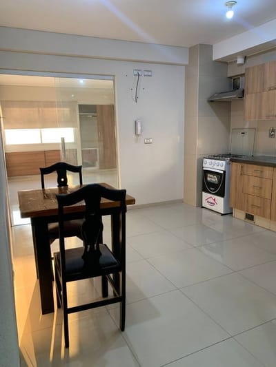 AMPLIO DEPARTAMENTO DE 1 DORMITORIO EN ALQUILER - Av. Las Américas