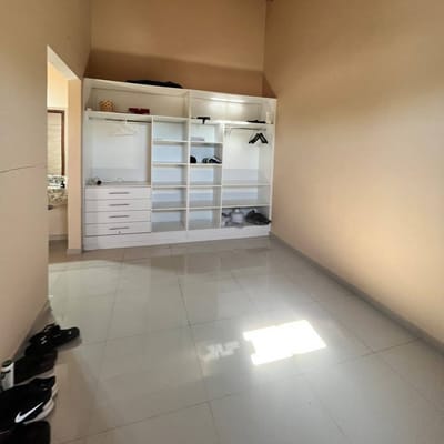 VENDO RESIDENCIA EN LAMBARE VALLE APU'A – LAMBARÉ