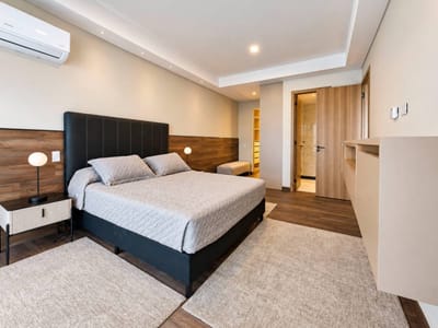 1 DORMITORIO AMOBLADO