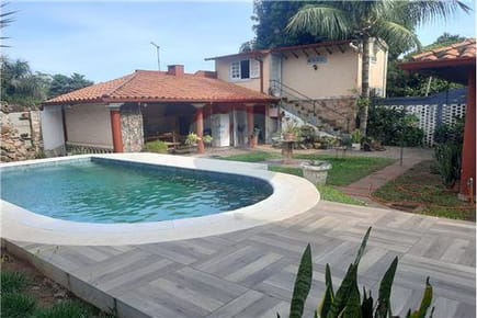 VENDO CASA EN LAMBARE BARRIO SAN ANTONIO