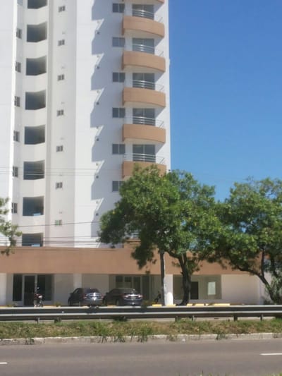 LOCAL COMERCIAL SOBRE 2DO ANILLO