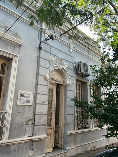 Vendo Casa Antigúa En Pleno Centro Asunción