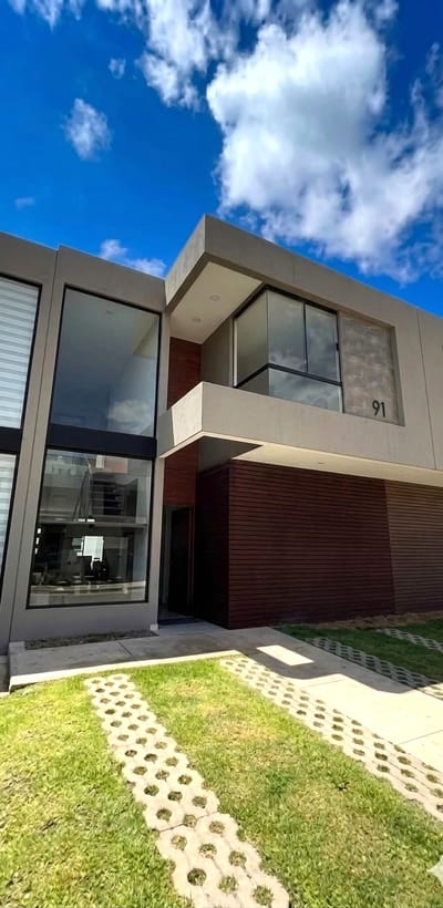Casa En Venta A Estrenar Condominio Urubó Nord