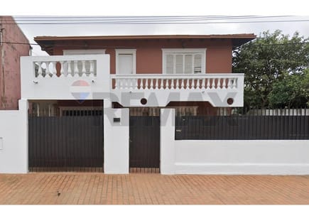 Casa en venta-Fernando de La Mora