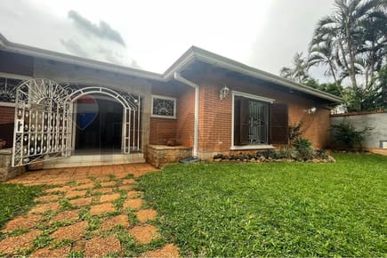 Residencia en Venta Villa Elisa Barrio Tres Bocas
