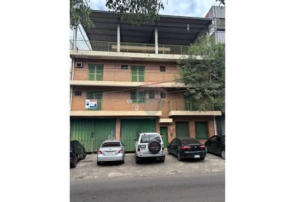 Depósito Alquiler Pettirossi Asunción 