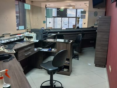SALON COMERCIAL  BARRIO LA ENCARNACION