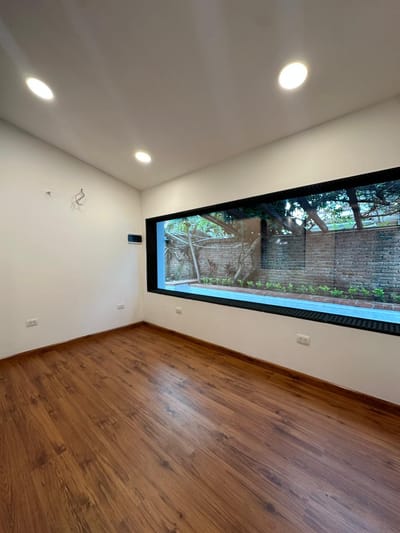 En Alquiler | Casa ideal para empresa en Barrio Urbari