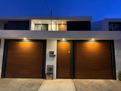 Casa En Venta De  3 Dormitorios En Zona Norte