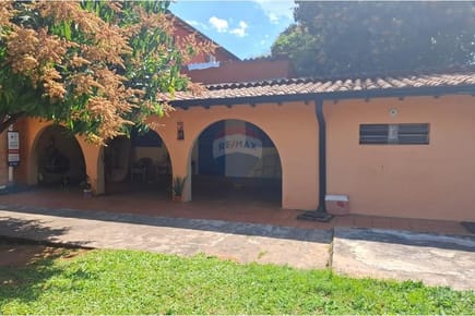 Casa en Lambare