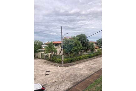 Casa - Venta - Luque, Central, Paraguay
