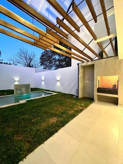 Vendo Duplex en Luque barrio Las Golondrinas