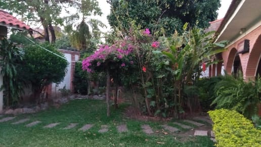 Cerca Av Banzer ,tercer Anillo Externo, vendo un  hermoso Terreno de  783m2