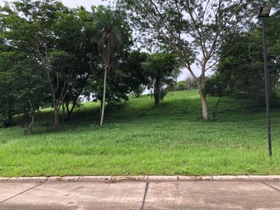 TERRENO EN VENTA - LA HACIENDA DEL URUBÓ