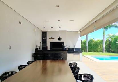 VENDO HERMOSA CASA AMOBLADA Y MINIMALISTA ZONA YACHT-LAMBARE