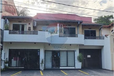 LOCAL COMERCIAL EN VENTA, CENTRAL LAMBARE