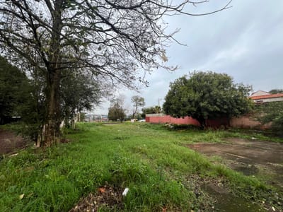 VENDO TERRENO EN ESQUINA EN BARRIO 5 A 6 ACARAY