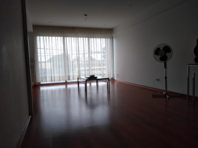 DEPARTAMENTO DE 137 M2 URB. VALLE HERMOSO - SURCO