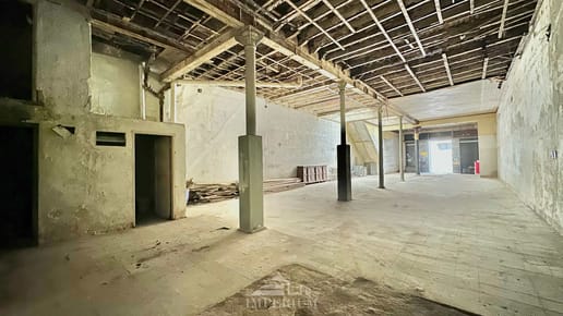 Venta - Edificio de gran potencial cultural o comercial en Ciudad Vieja