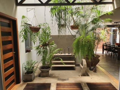 Vendo casa moderna en Villa Aurelia