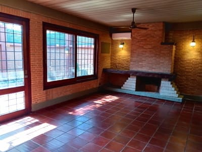 Dúplex en Venta sobre Avda. Mariscal López – Ubicación Estratégica en Asunción