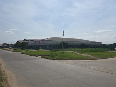 Terreno en venta a media cuadra del mercado el Triunfo