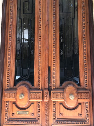 PISO 2 A UNA CUADRA DE PLAZA INDEPENDENCIA CON RENTA