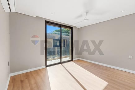 VENDO TRIPLEX DE LUJO EN BARRIO CERRADO