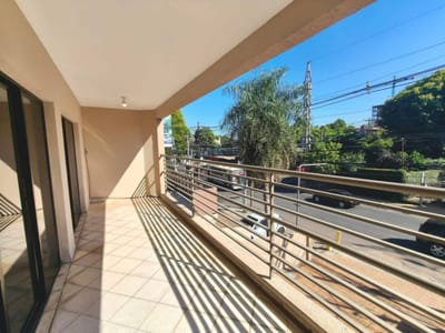 Departamento en Alquiler 3 dormitorios - Mcal. López, Asunción