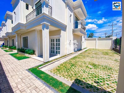 CASA EN VENTA  DENTRO DE CONDOMINIO