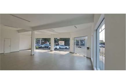 Local Comercial-Venta- Fernando De La Mora, Central