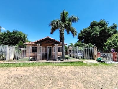 Exclusiva Residencia en San Lorenzo - ¡Precio de Oportunidad!