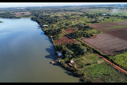 Terreno en venta de 9.287 m2 en el Km 12 de Acaray - Alto Paraná, Paraguay