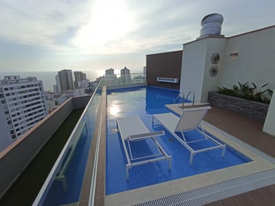 Departamento de estreno con terraza vista al mar en miraflores 