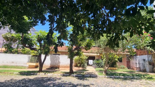 Vendo Amplia Casa En Lambare!! 