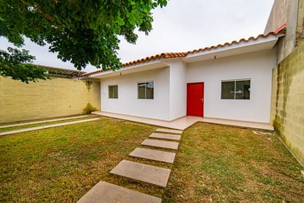 CASA EN VENTA - ZONA OESTE 