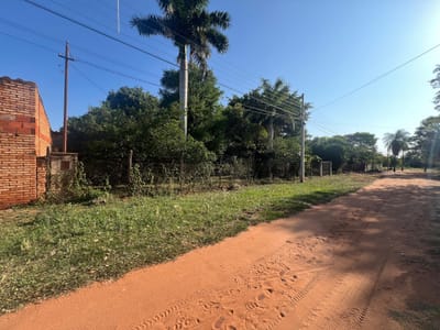 Vendo amplio Terreno en Luque - Barrio Ykaa