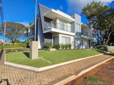 En Venta Hermosa Casa En Condominio Ribera Acaray