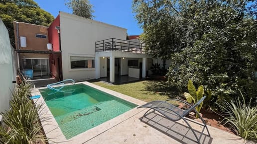 HERMOSA CASA EN LAMBARE CON PISCINA 