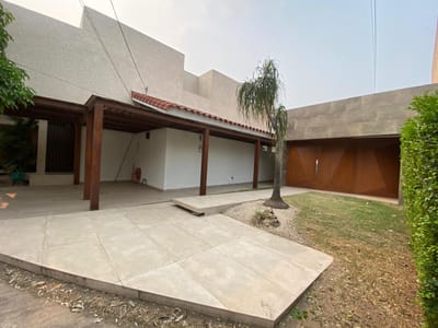 Casa De 1 Planta En Venta En Zona Norte Condominio Ciudad Jardin