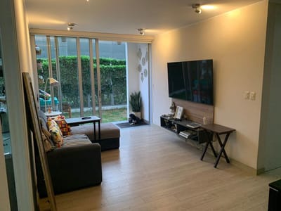 Venta De Acogedor Departamento En Condominio En San Borja