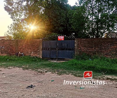 AMPLIO TERRENO EN VENTA CON CONSTRUCCION ANTIGUA