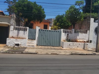 En venta propiedad sobre la avenida Luis María argaña casi Félix Bogado 