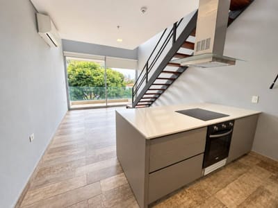 DEPARTAMENTO TIPO DUPLEX EN ALQUILER EN OXO BERTONI