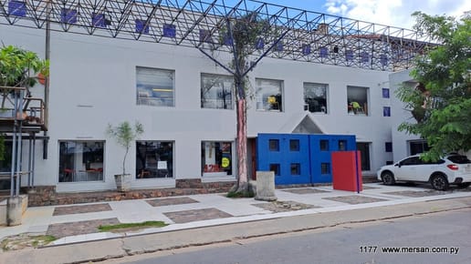 IMPORTANTE PROPIEDAD COMERCIAL S/ ARTIGAS Z/ IGLESIA STMA. TRINIDAD (CÓD. 1177)
