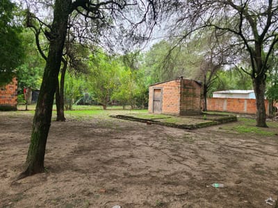 Venta De Amplio Terreno En Remansito