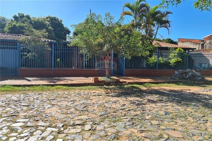 Casa - Venta - Los Laureles, Asunción, Paraguay