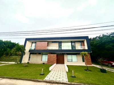 HERMOSA CASA EN ALQUILER COMPLETAMENTE AMOBLADA Y EQUIPADA 